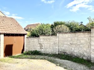 Parking & Garage- click for photo gallery